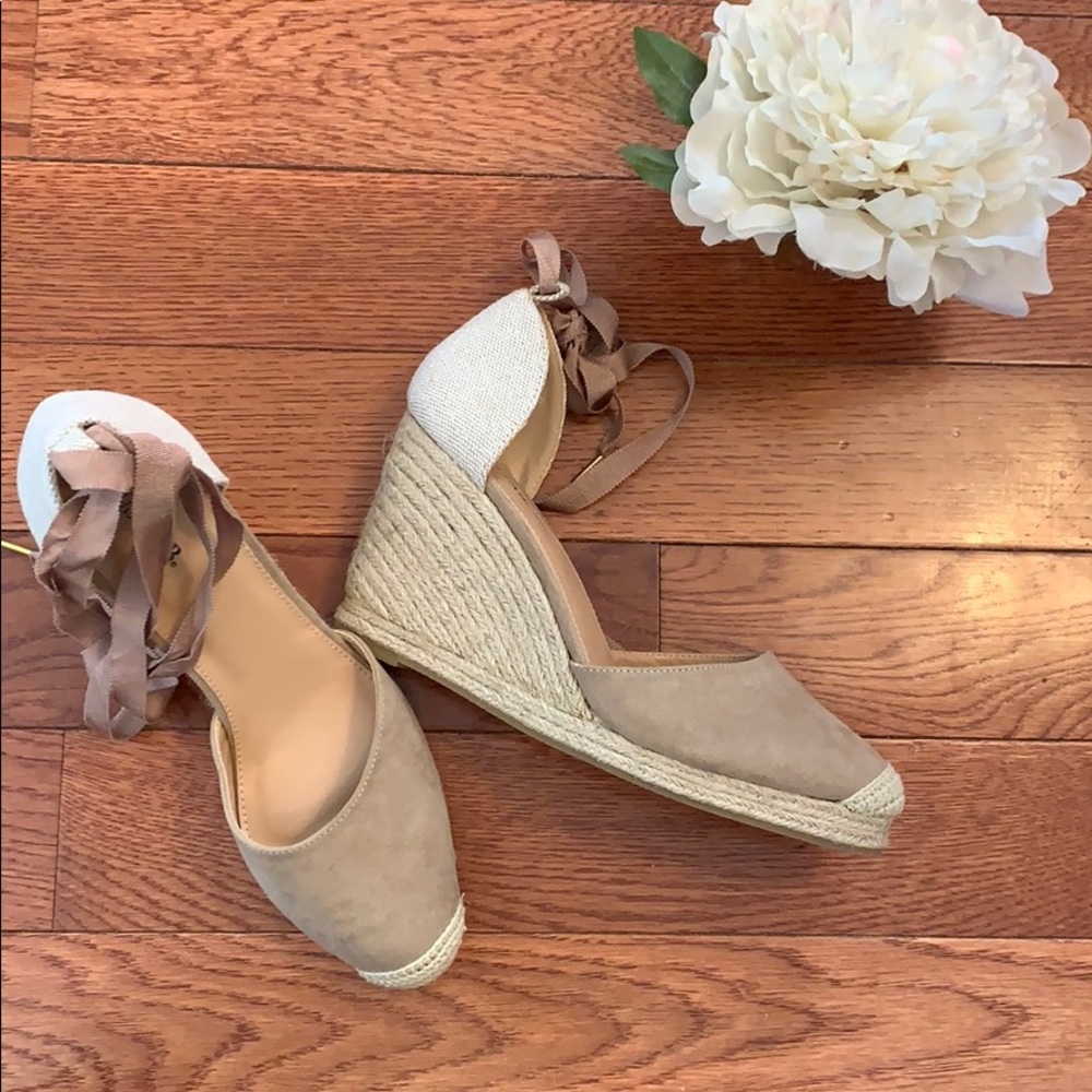 Just Fab Wedges | Sz. 9